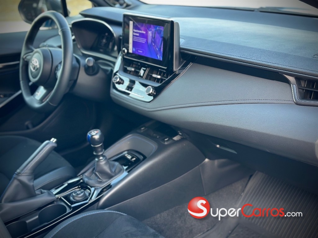 2024 Toyota Corolla GR — foto 8 / 12