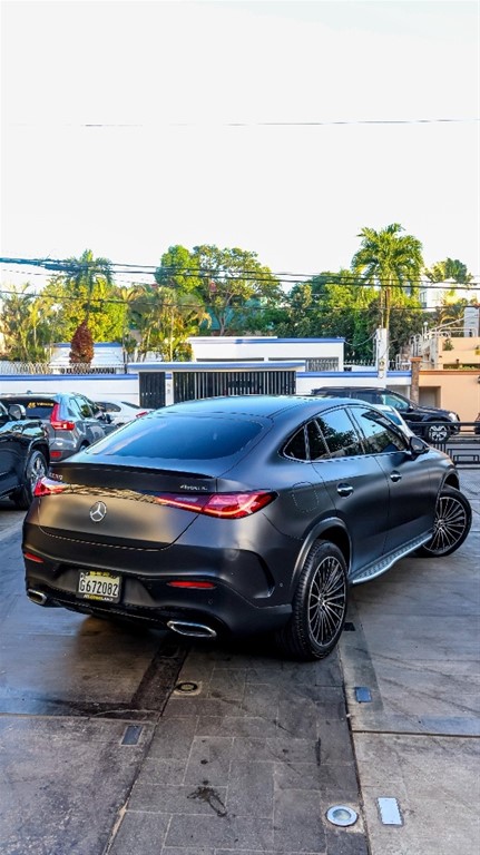 2024 Mercedes-Benz Clase GLC 300 4MATIC Coupe — foto 7 / 12