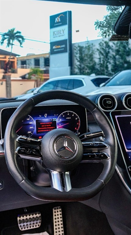 2024 Mercedes-Benz Clase GLC 300 4MATIC Coupe — foto 11 / 12