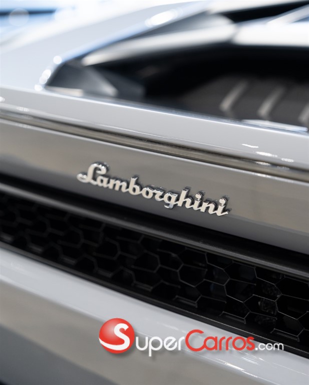 2016 Lamborghini Huracan Coupe — foto 7 / 12
