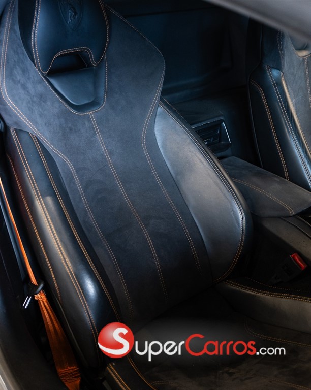 2016 Lamborghini Huracan Coupe — foto 11 / 12