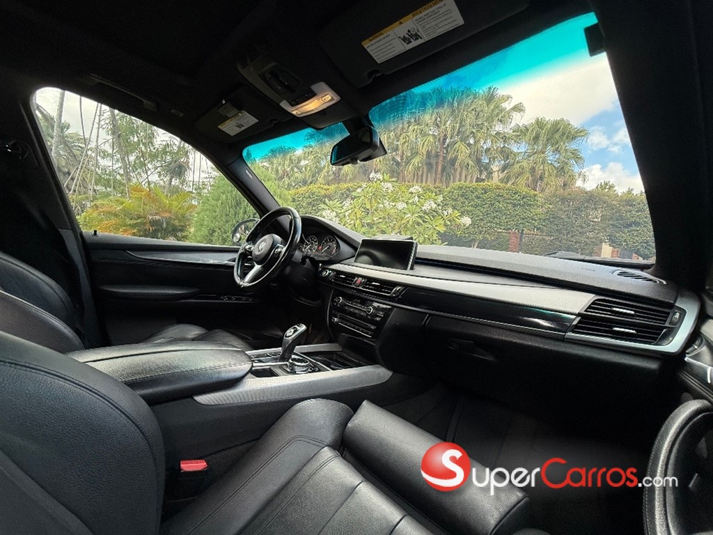 2014 BMW X 5 XDRIVE 35i — foto 8 / 10