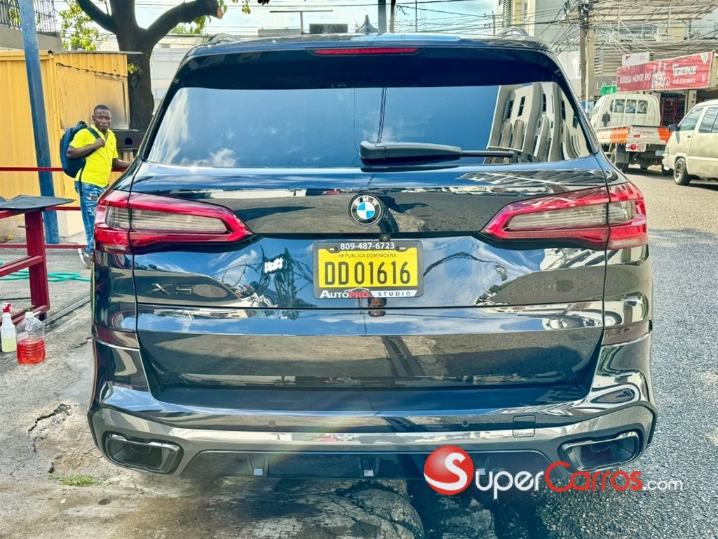 2020 BMW X 5 SDRIVE 40i — foto 3 / 11