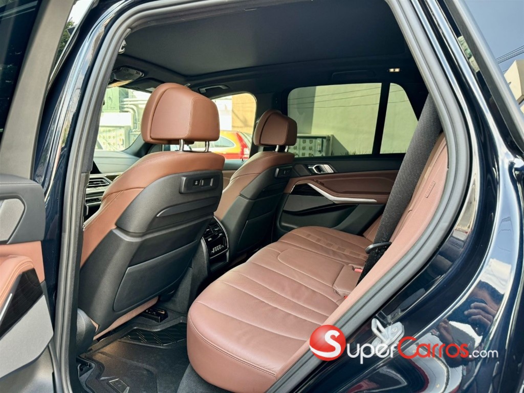 2020 BMW X 5 SDRIVE 40i — foto 5 / 11