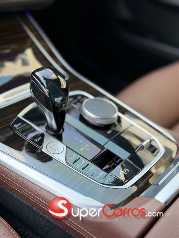 2020 BMW X 5 SDRIVE 40i — foto 6 / 11