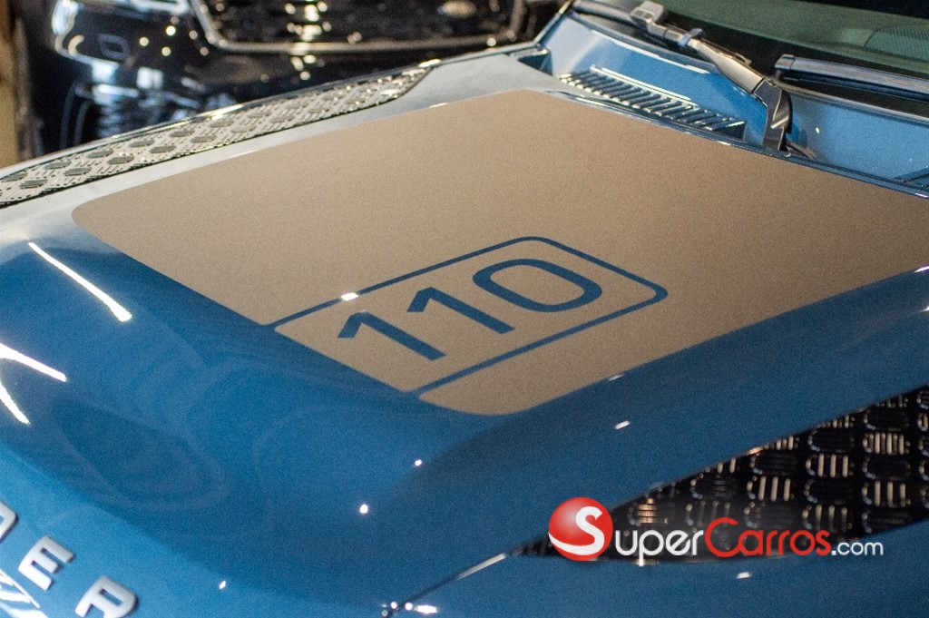 2025 Land Rover Defender 110 — foto 5 / 11