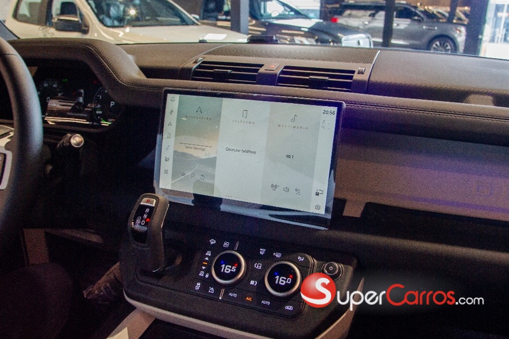 2025 Land Rover Defender 110 — foto 11 / 11