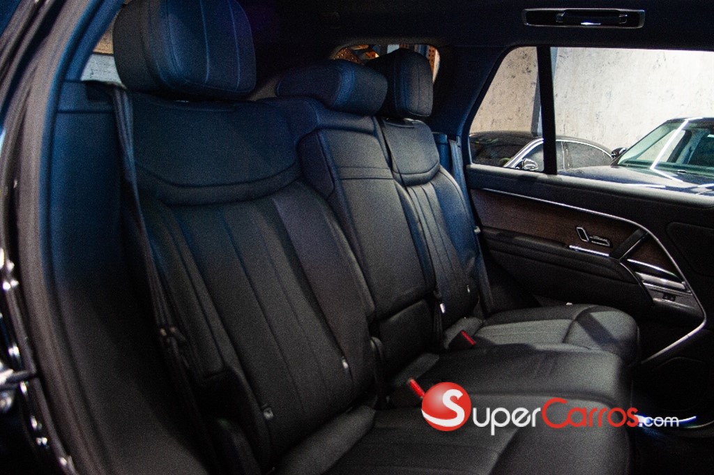 2025 Land Rover Range Rover — foto 9 / 12