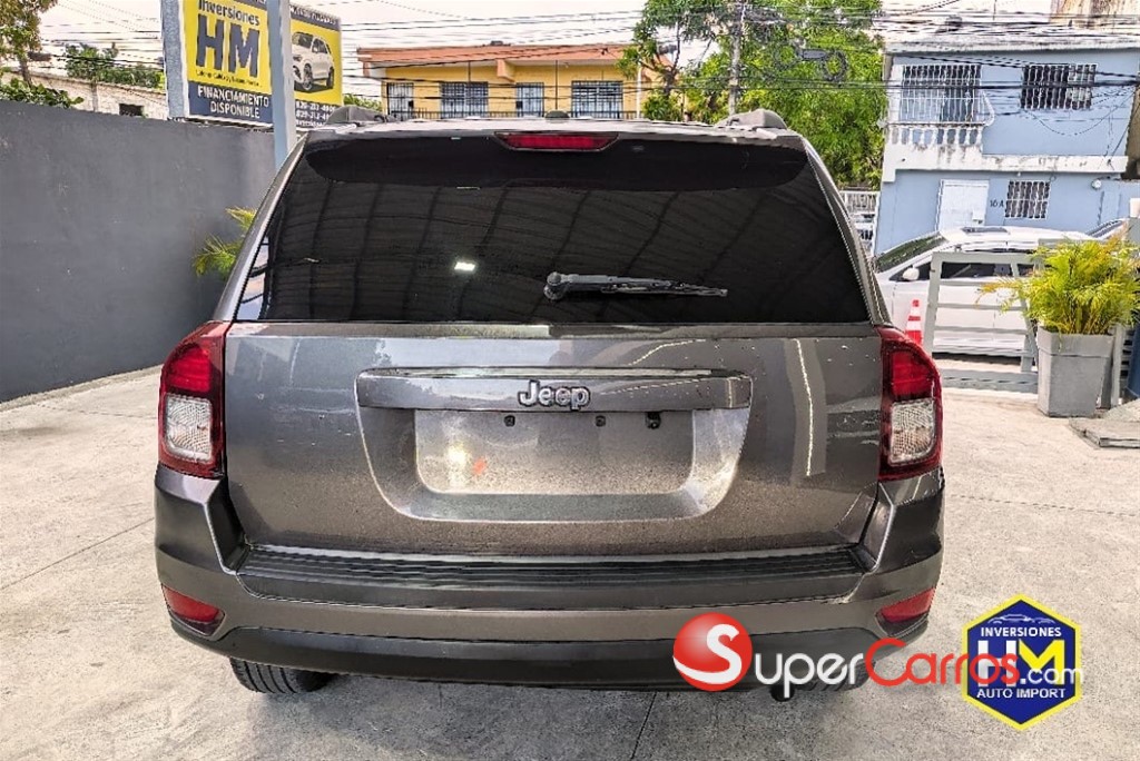 2017 Jeep Compass Latitude — foto 5 / 11