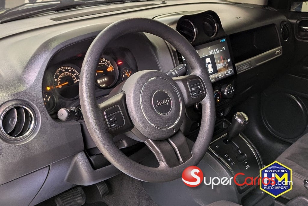2017 Jeep Compass Latitude — foto 9 / 11
