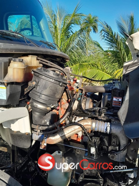 2015 Freightliner M2-106 — foto 10 / 12