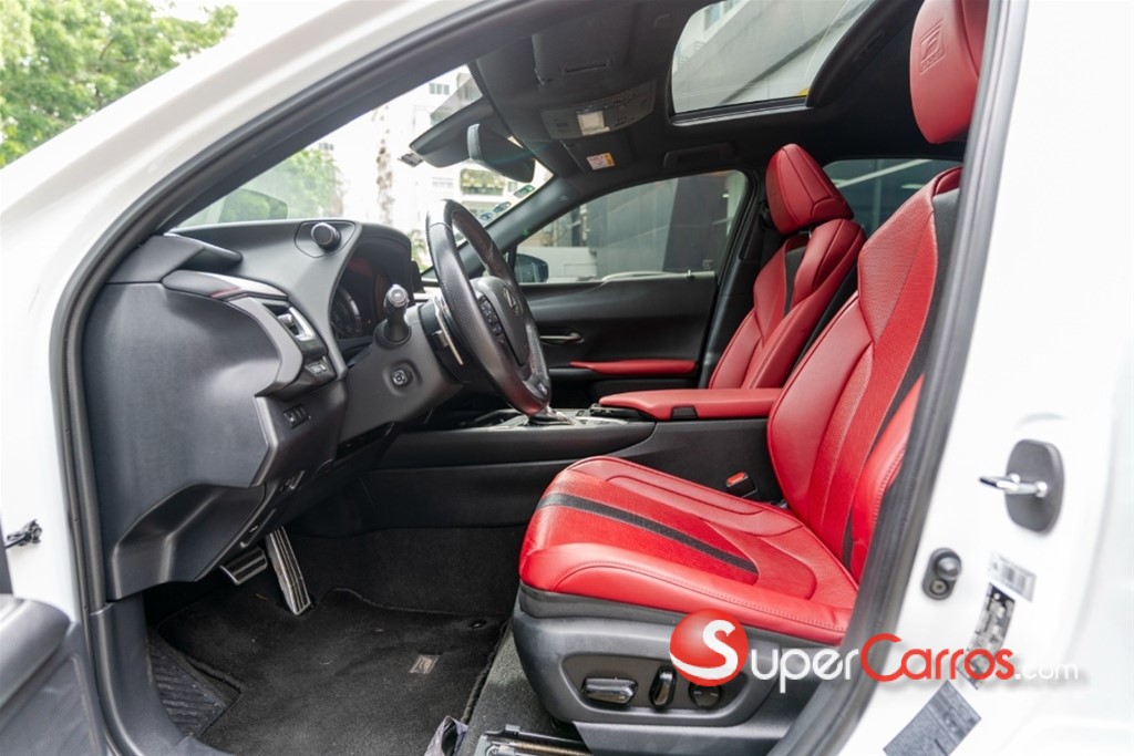2022 Lexus UX 250 HYBRID — foto 4 / 10