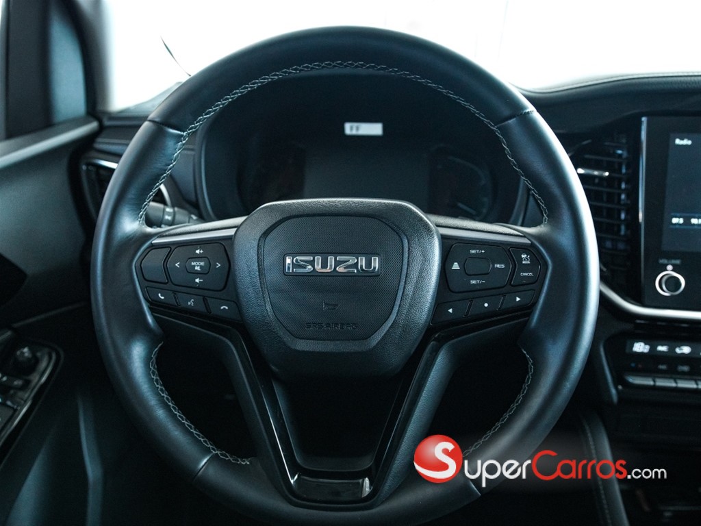 2026 Isuzu Mux — foto 4 / 10