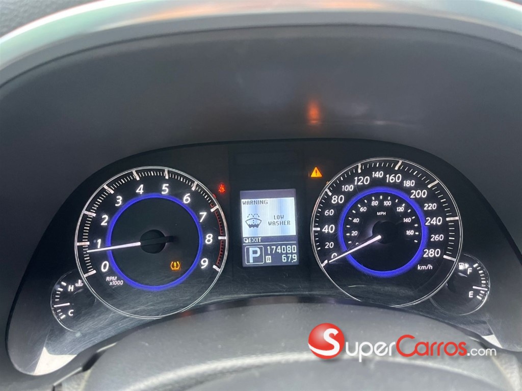 2013 Infiniti QX-70 — foto 11 / 11
