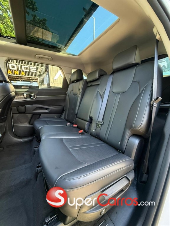 2024 Kia Sorento S — foto 5 / 10