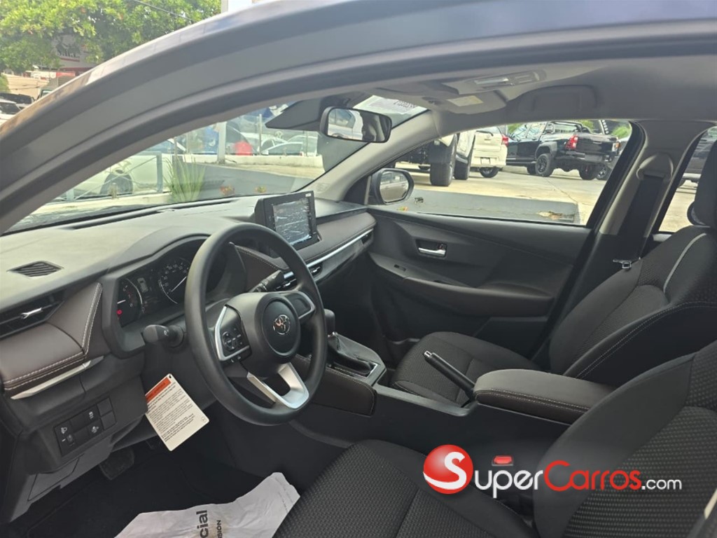 2024 Toyota Yaris — foto 5 / 10