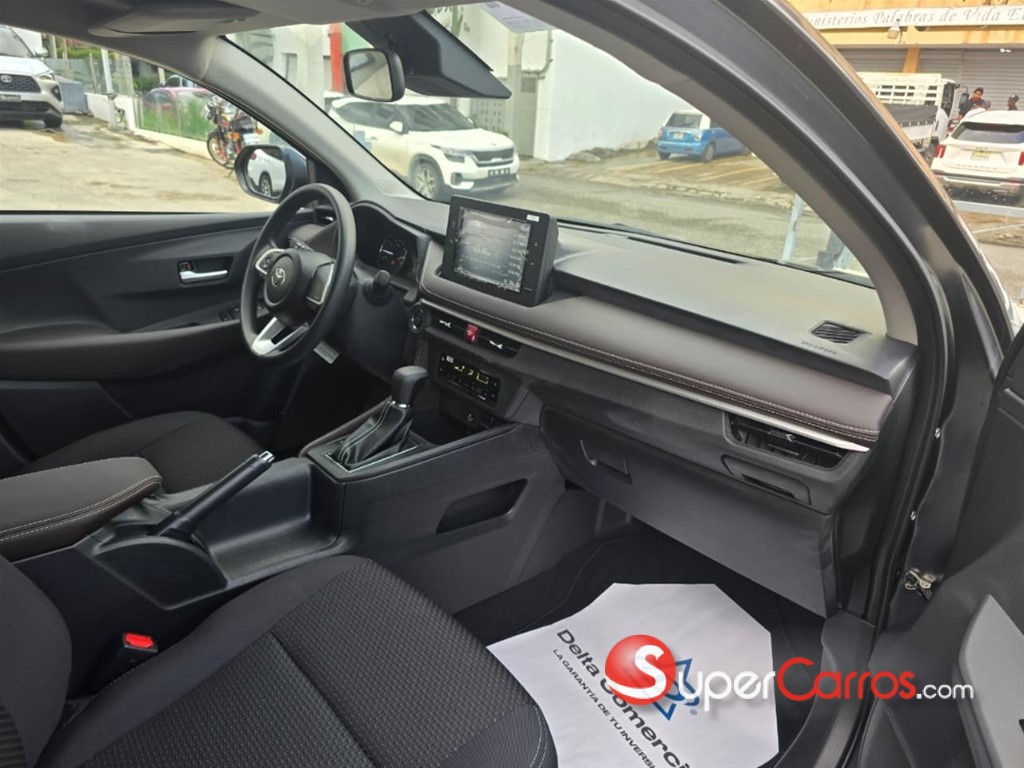 2024 Toyota Yaris — foto 9 / 10
