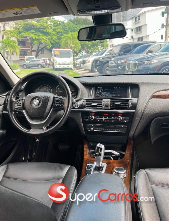 2016 BMW X 3 xDRIVE 28i — foto 7 / 12