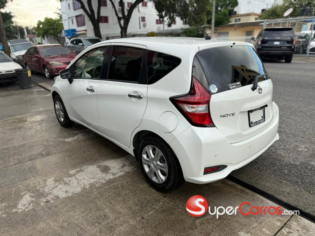 2021 Nissan Note — foto 5 / 11