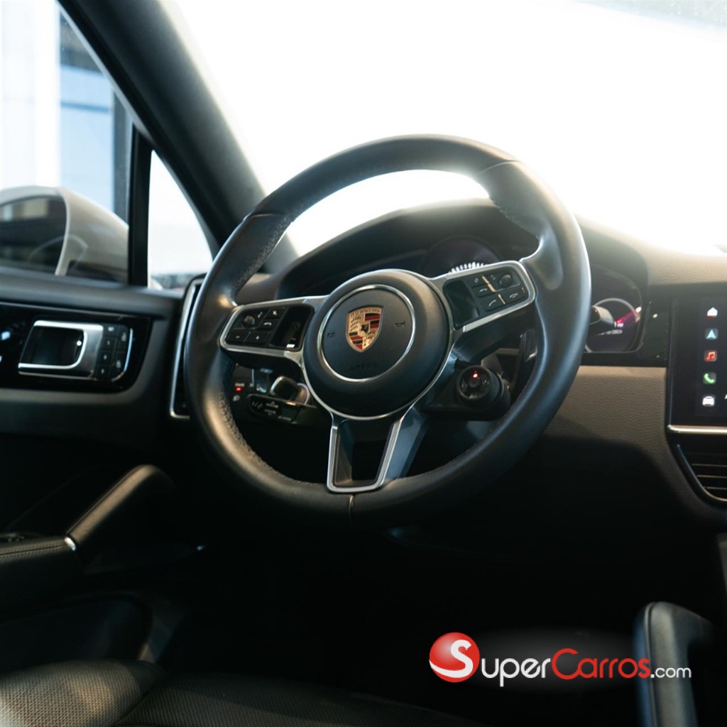 2023 Porsche Cayenne Coupe — foto 8 / 12