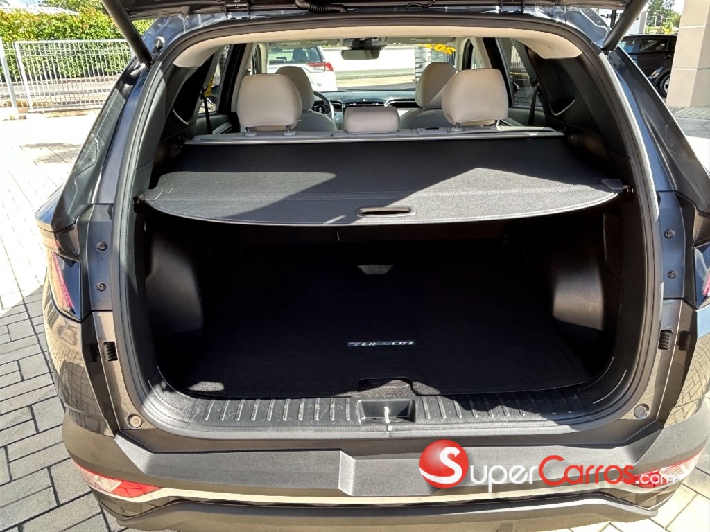 2022 Hyundai Tucson SEL — foto 8 / 12
