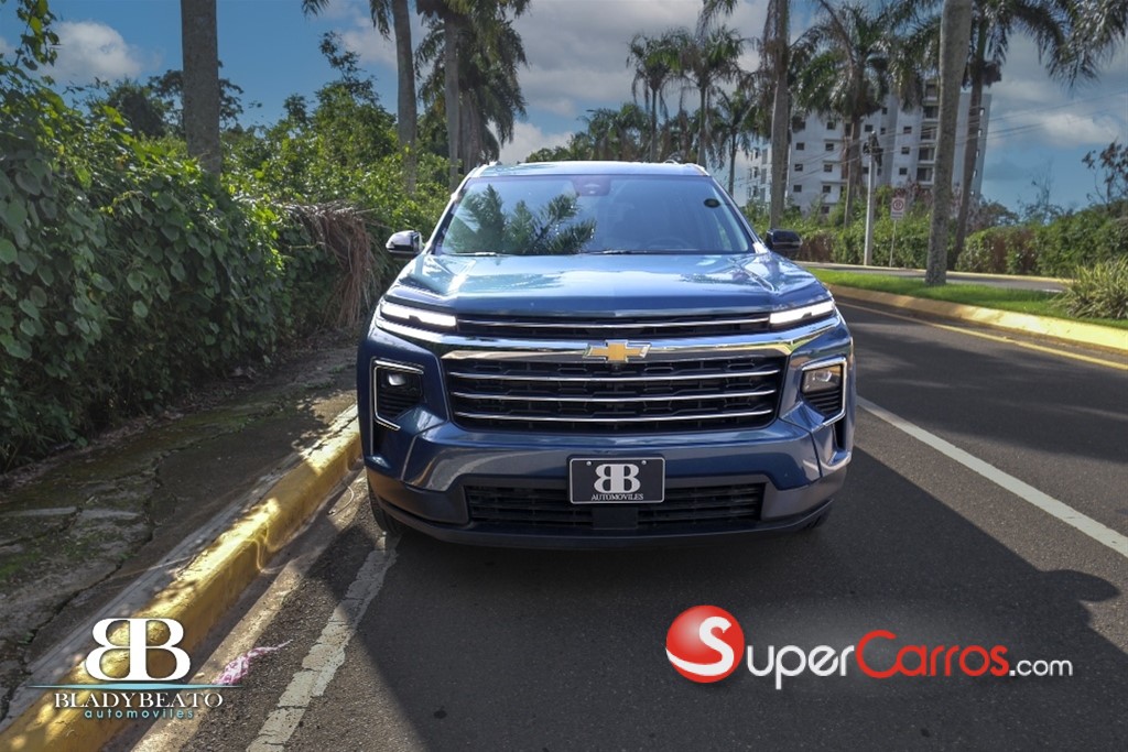 2025 Chevrolet Traverse LT — foto 2 / 10