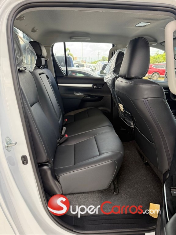 2026 Toyota Hilux SRX — foto 6 / 7