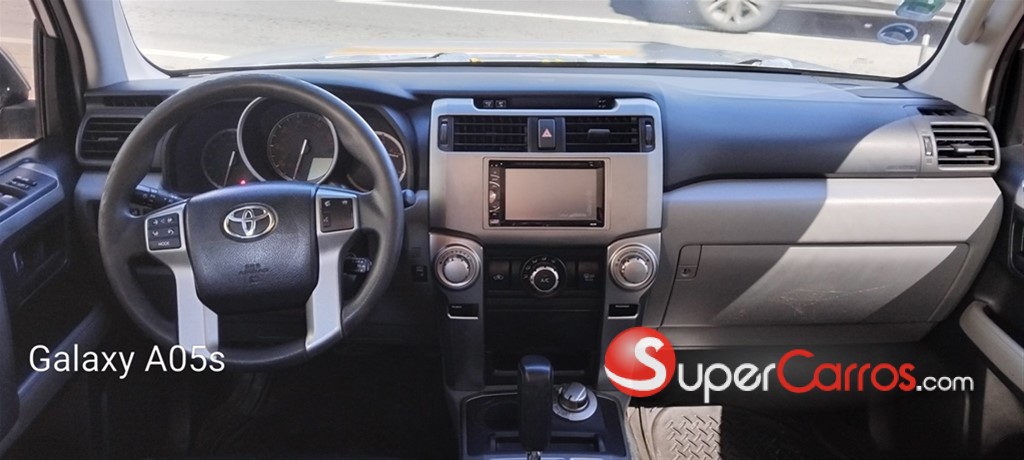 2013 Toyota 4 Runner — foto 4 / 7