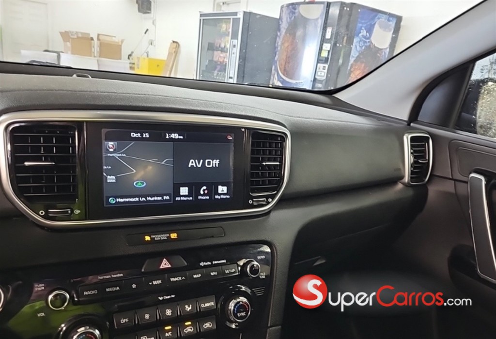 2020 Kia Sportage EX — foto 9 / 12