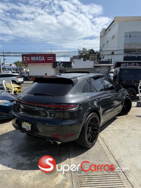 2019 Porsche Macan S — foto 2 / 7