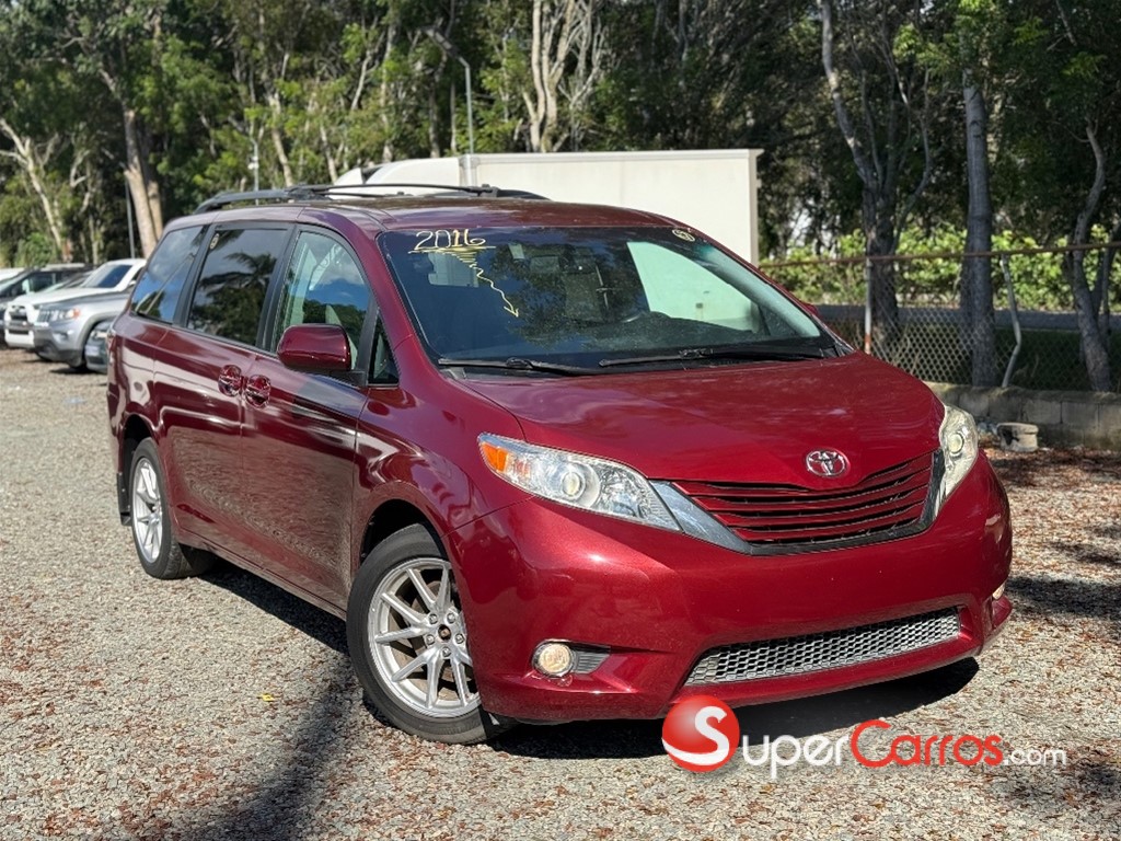 2016 Toyota Sienna LE — foto 3 / 10