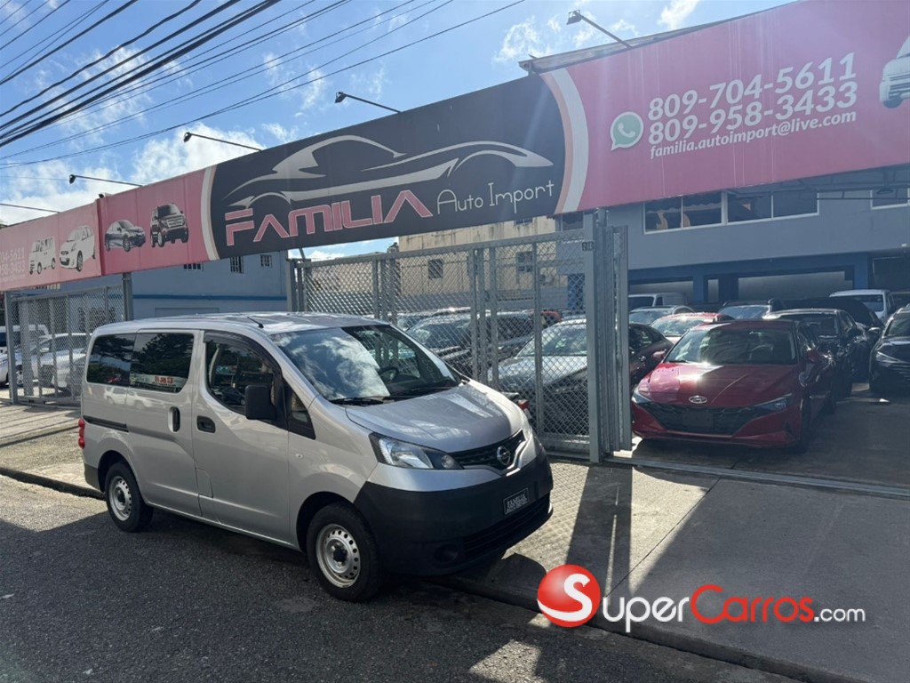 2020 Nissan NV 200