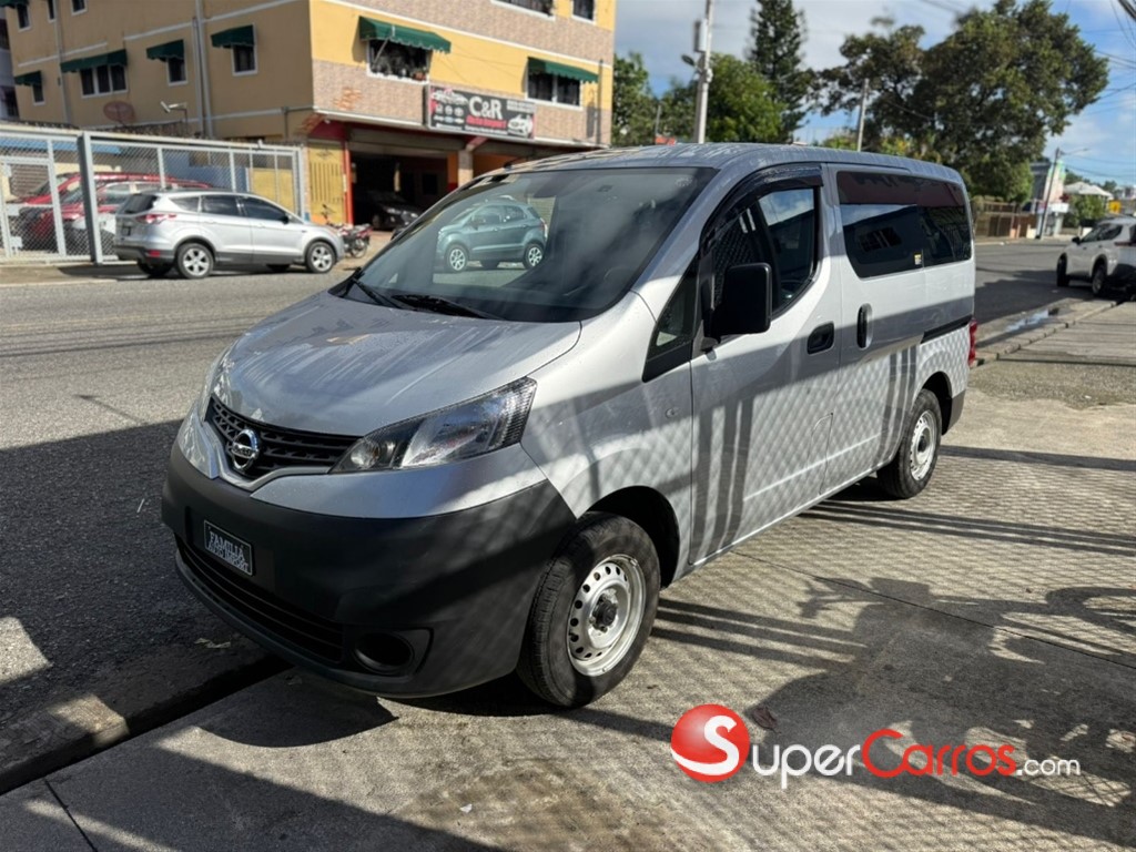 2020 Nissan NV 200 — foto 4 / 11