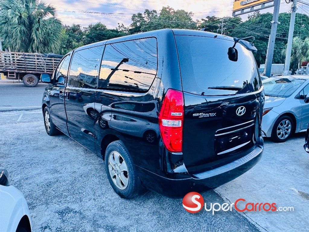 2020 Hyundai Grand Starex — foto 3 / 12