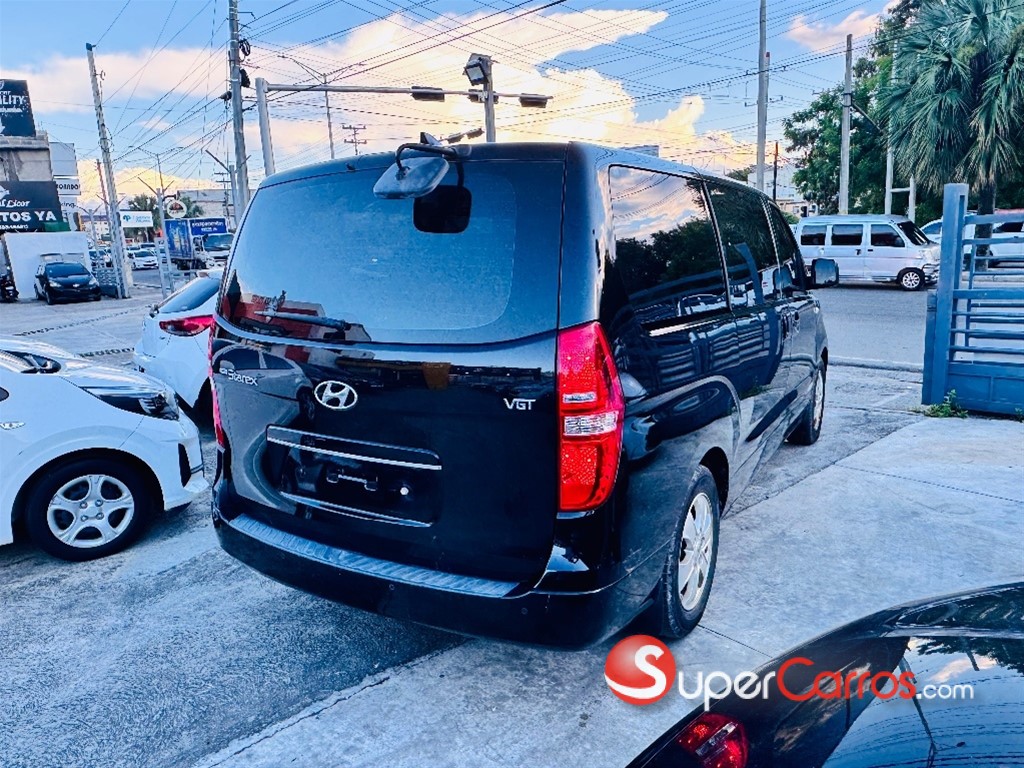 2020 Hyundai Grand Starex — foto 4 / 12