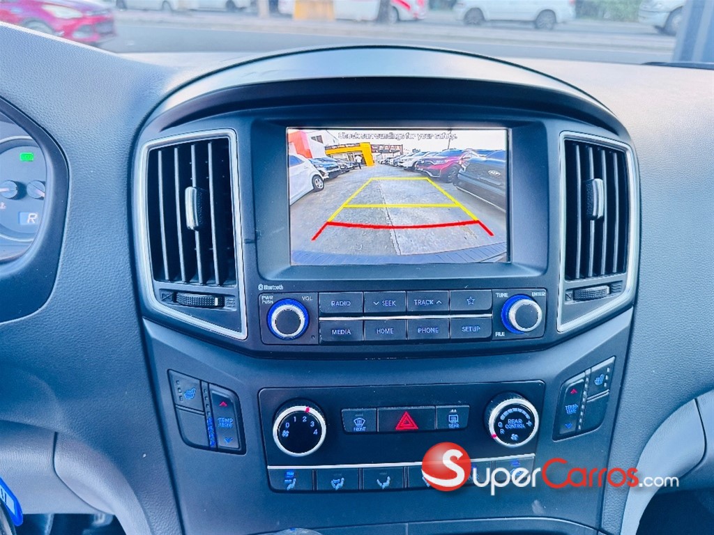 2020 Hyundai Grand Starex — foto 11 / 12