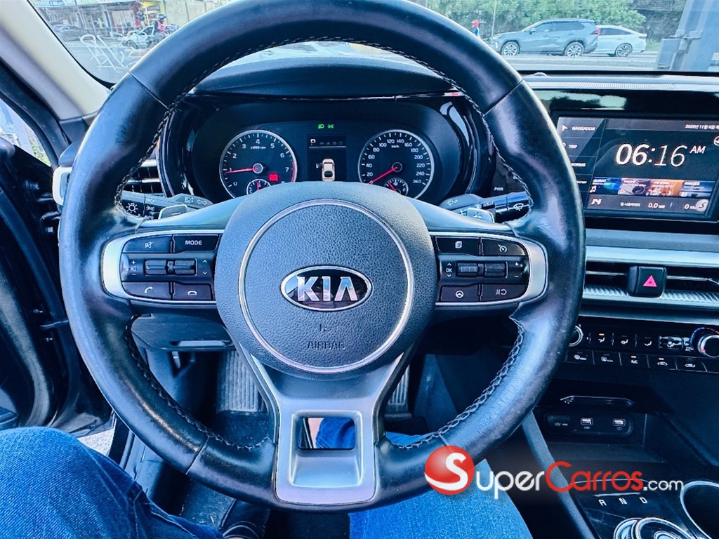 2021 Kia K-5 — foto 11 / 12