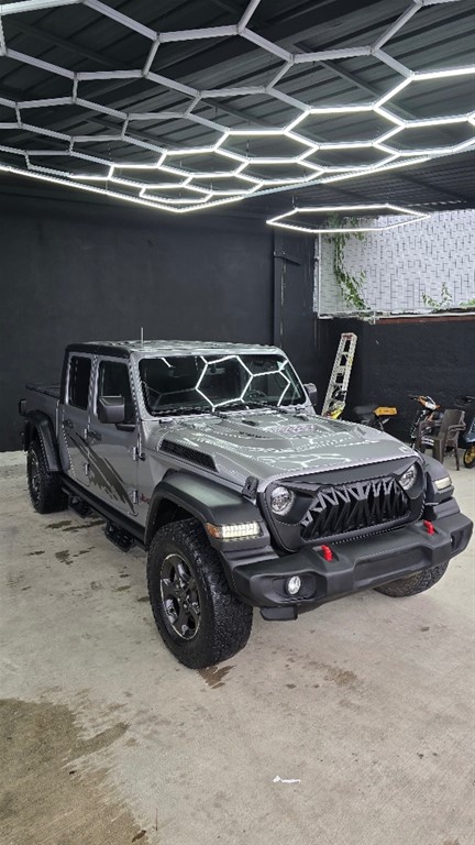 2020 Jeep Gladiator Rubicon — foto 2 / 8