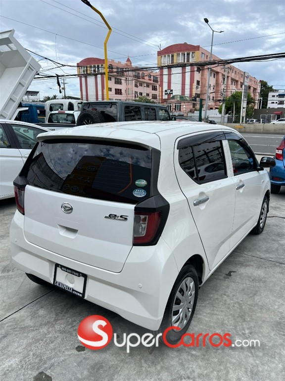 2019 Daihatsu Mira — foto 4 / 12