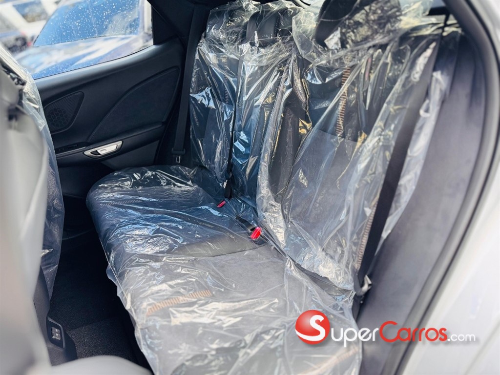 2026 Lexus LBX CoolSportHibrida — foto 7 / 12