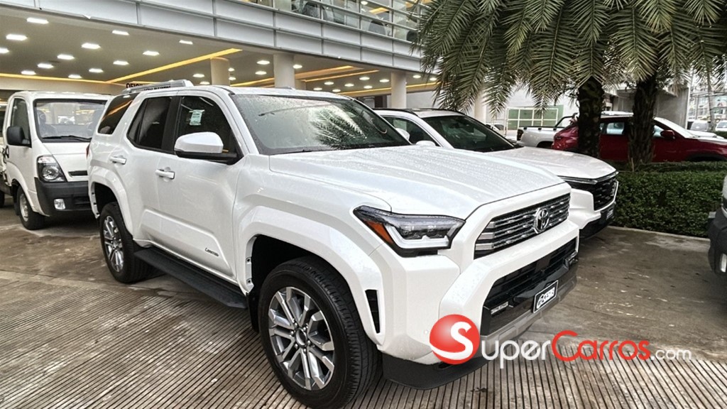 2026 Toyota 4 Runner Limited — foto 3 / 3