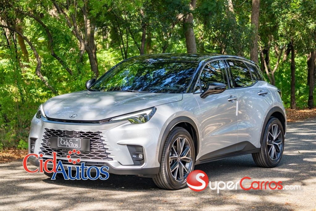 2026 Lexus LBX ActiveFull — foto 2 / 12