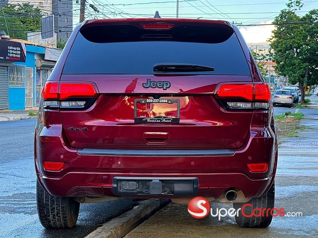 2020 Jeep Grand Cherokee Altitude — foto 6 / 10