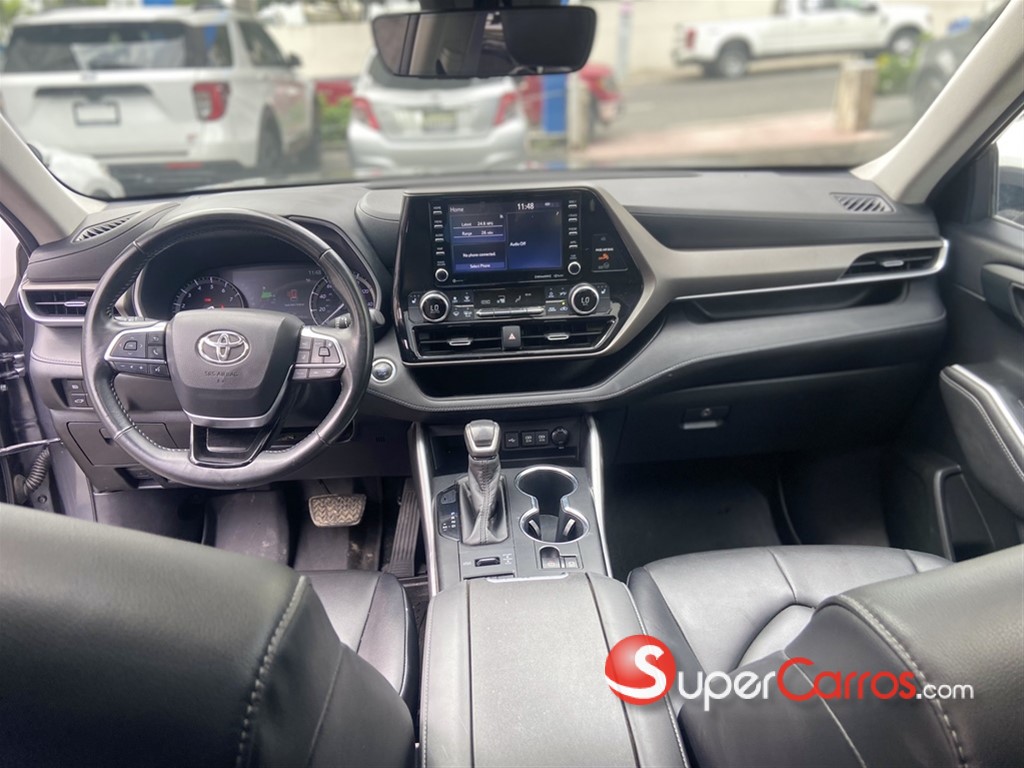 2020 Toyota Highlander XLE — foto 10 / 12