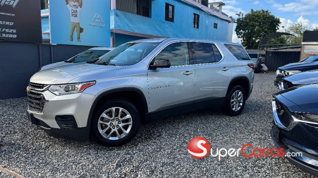 2020 Chevrolet Traverse LT — foto 2 / 12