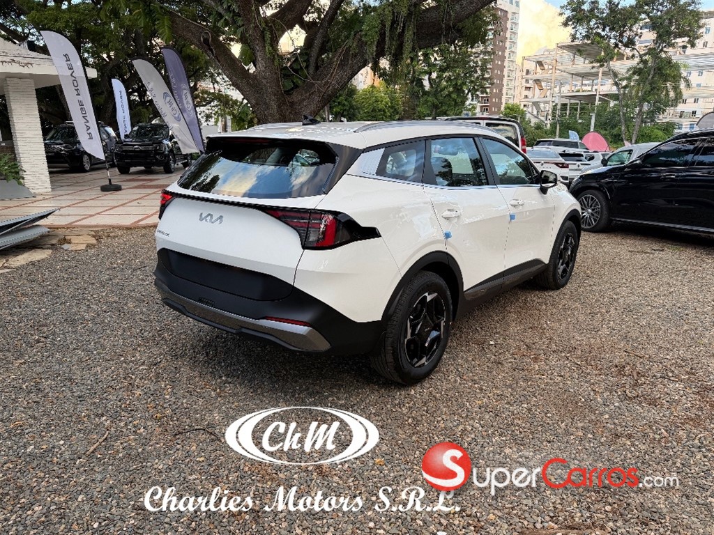 2027 Kia Sportage Sport — foto 3 / 11