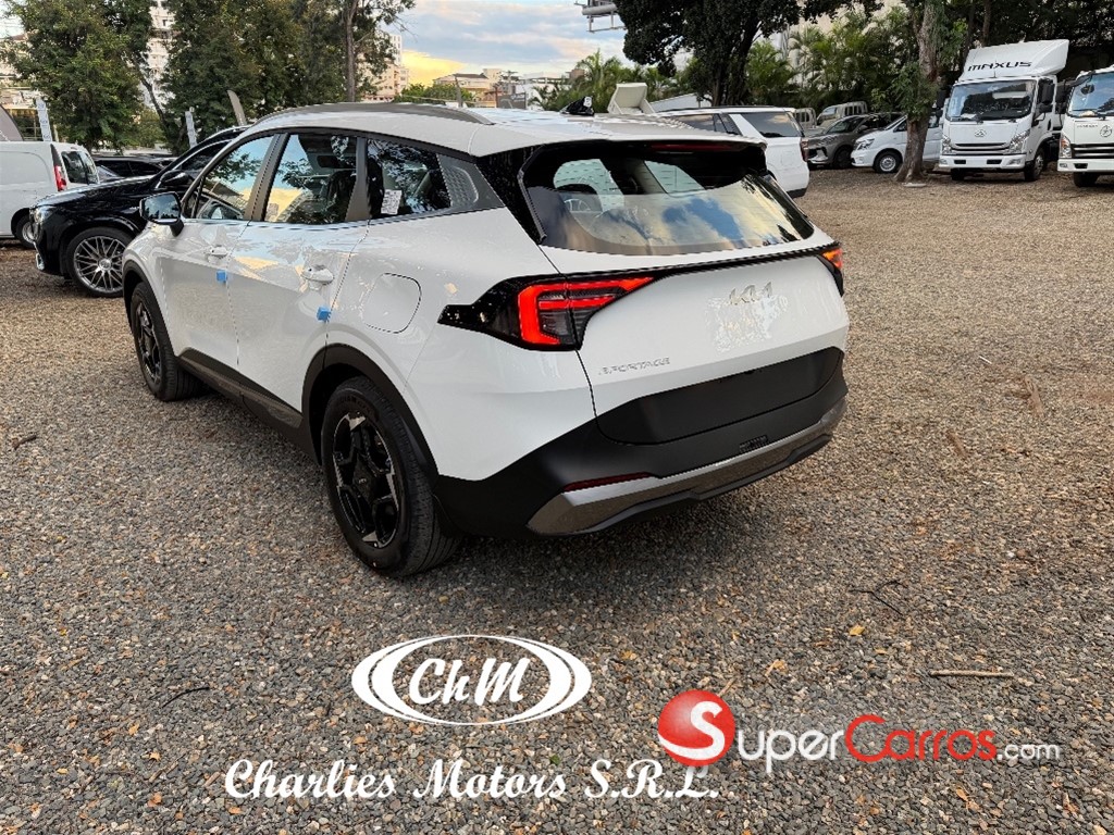 2027 Kia Sportage Sport — foto 4 / 11