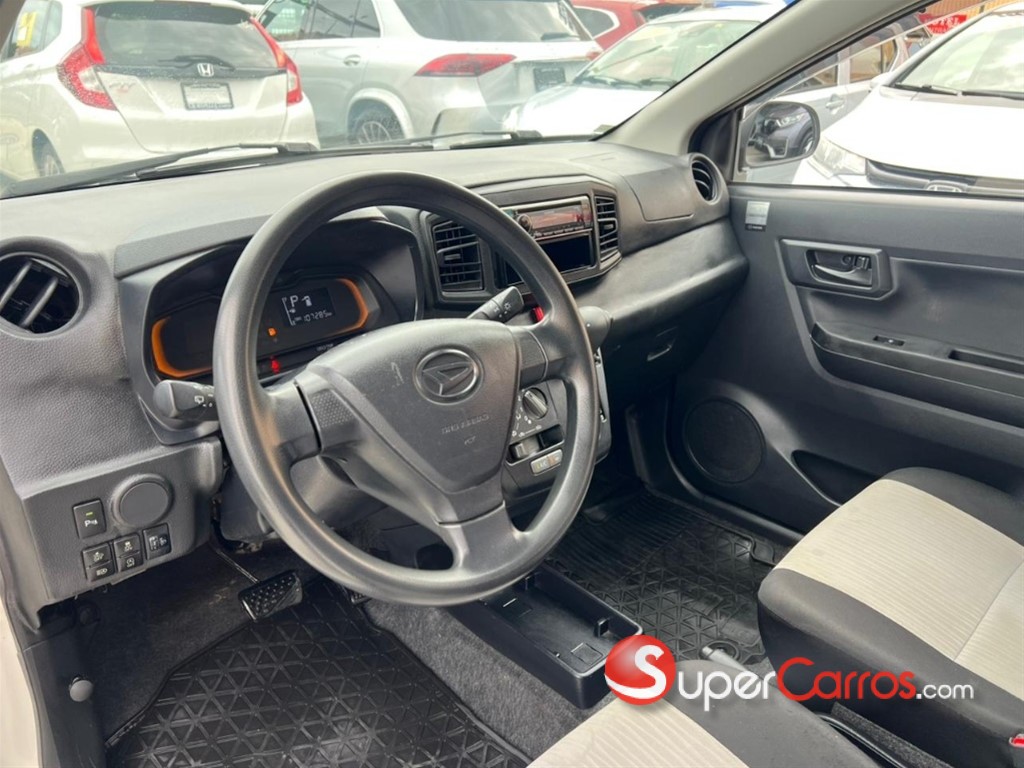 2020 Daihatsu Mira — foto 3 / 12