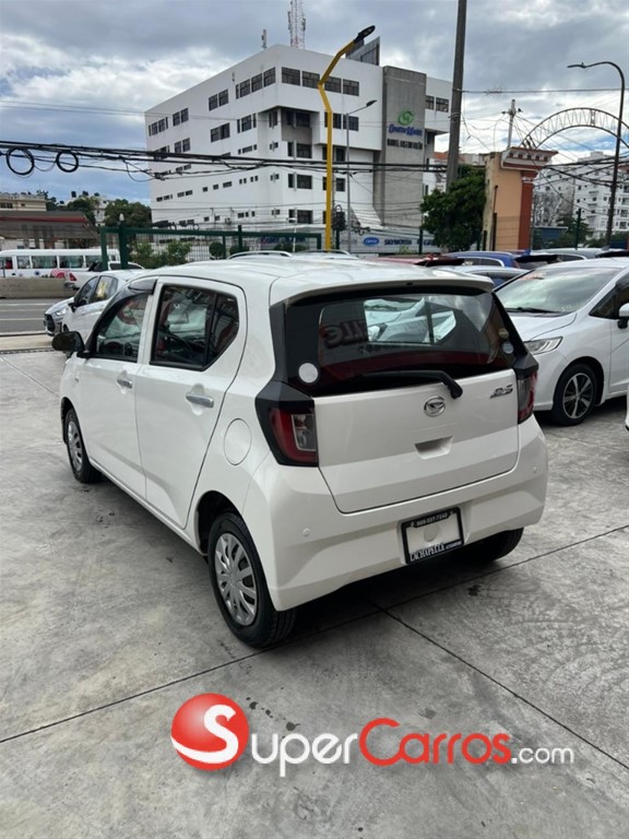 2020 Daihatsu Mira — foto 7 / 12