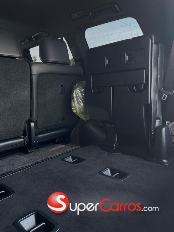 2019 Lexus LX 570 — foto 11 / 12